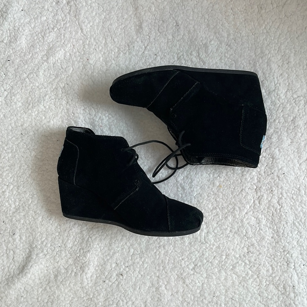 Tom’s Wedge-Heel Boots